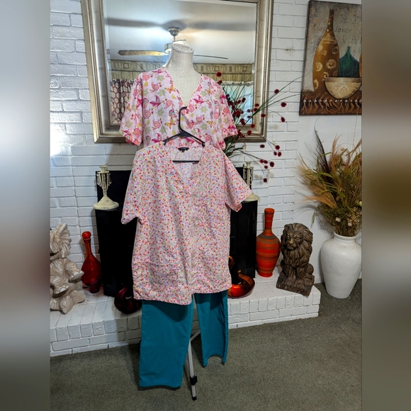 The Scrub Co & Cocoom Scrubs Top Carol's Scrubs Pants - Picture 1 of 12